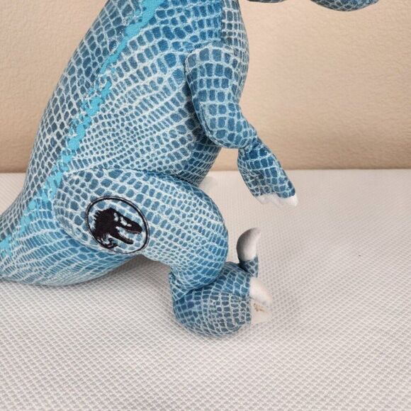 Jurassic Park World Blue T-Rex Dinosaur Plush Stuffed Toy 28" Nose To Tail - Picture 2 of 6